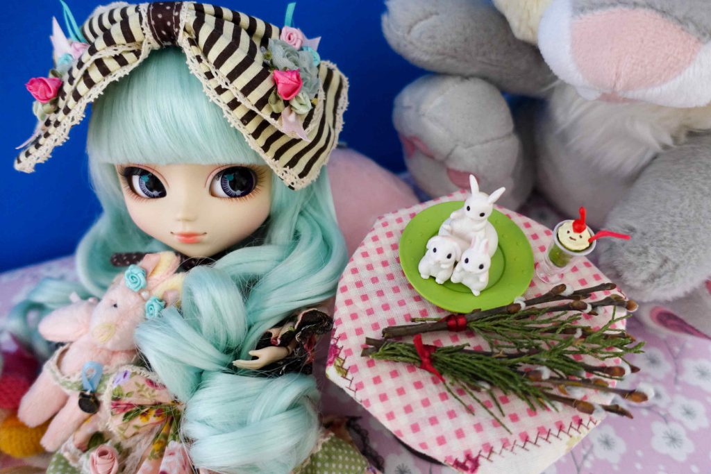 Pullip Alice du Jardin Mint is a release from 2012 and one of the most popular!