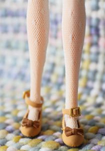 Pullip Cassie's shoes and tights!
